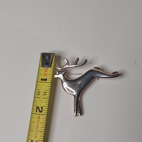 Silver Tone Metal Jumping Reindeer Brooch - Picture 6 of 9